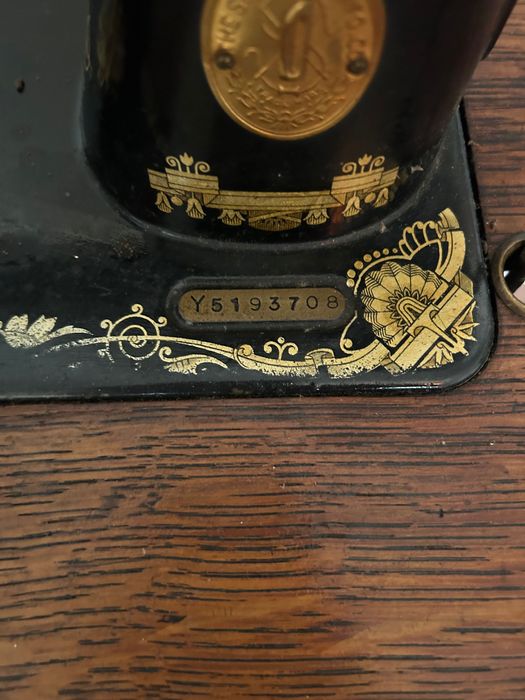 Шевна машина Сингер