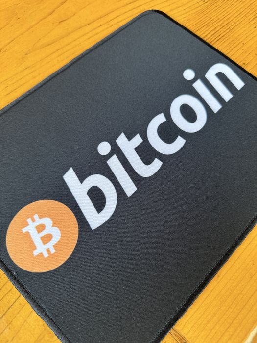 Подложка за мишка Биткойн в различки разцветки