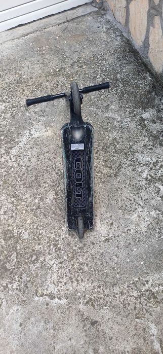 Тротинетка COLT 130€