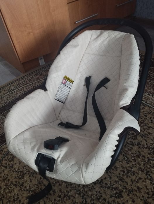 Автолюлька детская