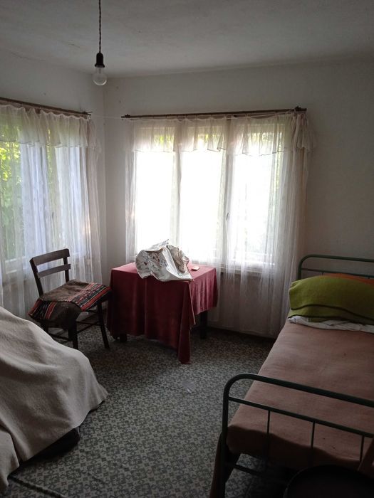 Продавам къща в село Зимевица
