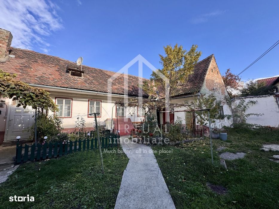 Apartament la casa cu 2 camere, 86mp utili, cota teren 187mp, Centru