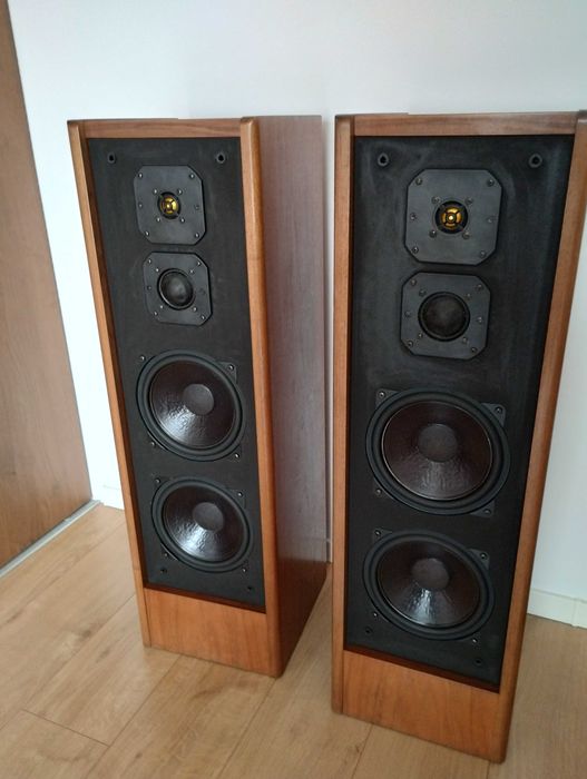 Boxe MKS A-500 foarte rare