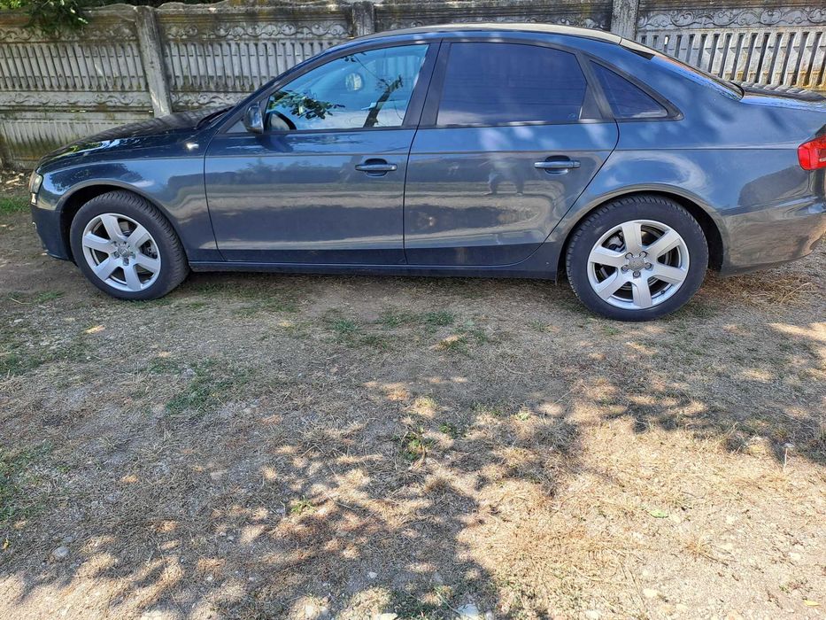 AUDI A4 2009 — imagine 5