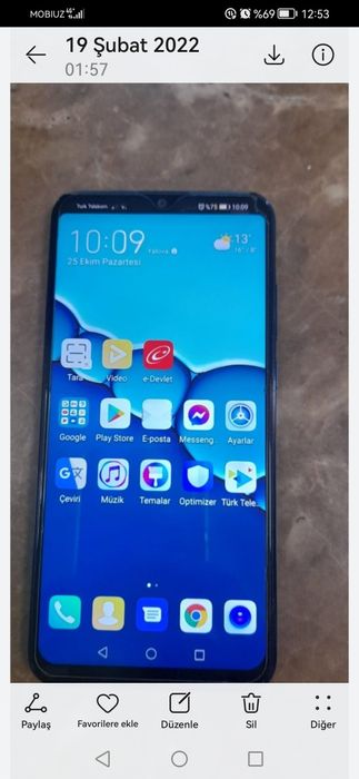 Poco yuge redmi bilan obmen boladi