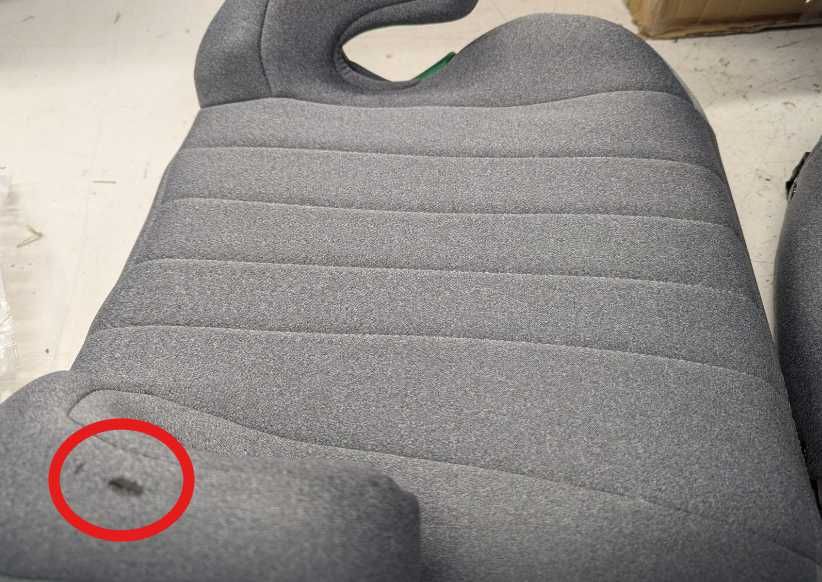 KIKKA BOO Стол за кола I-SIZE I-WAY (135-150 см) Транспортен дефект