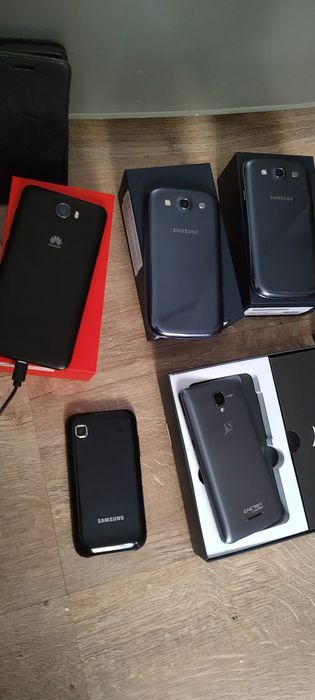 Pentru colecție  telefoane vechi , funcționale