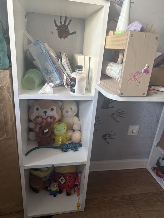 Продам пиьменный стол