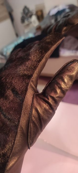 Кожени ръкавици ESCADA