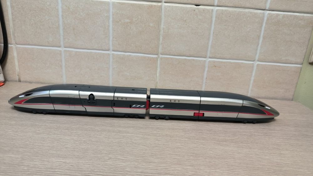 Робот трансформер "Скоростной поезд"