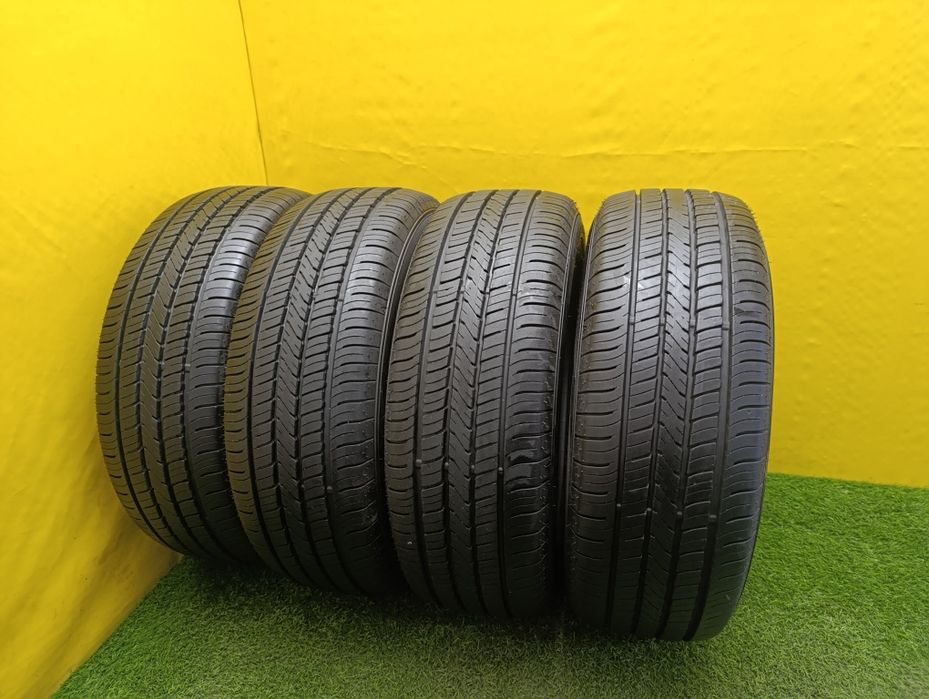 Шины 215/60 R16 Dunlop комплект.