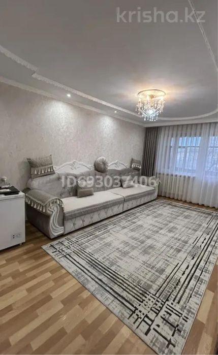 Диван 4м в хорошем состояние.