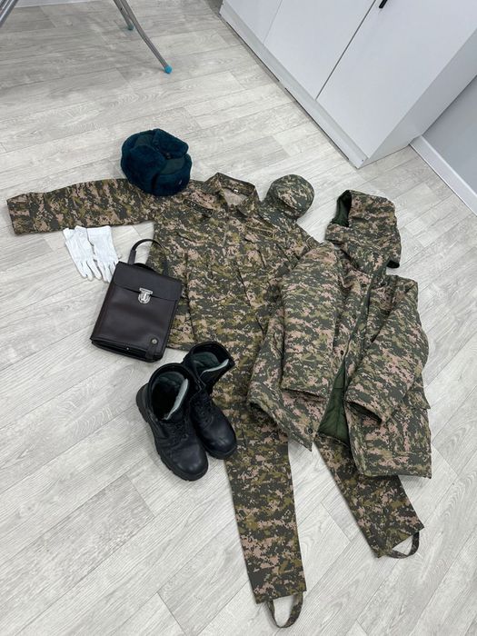 Продам военую форму в  отличном состоянии .