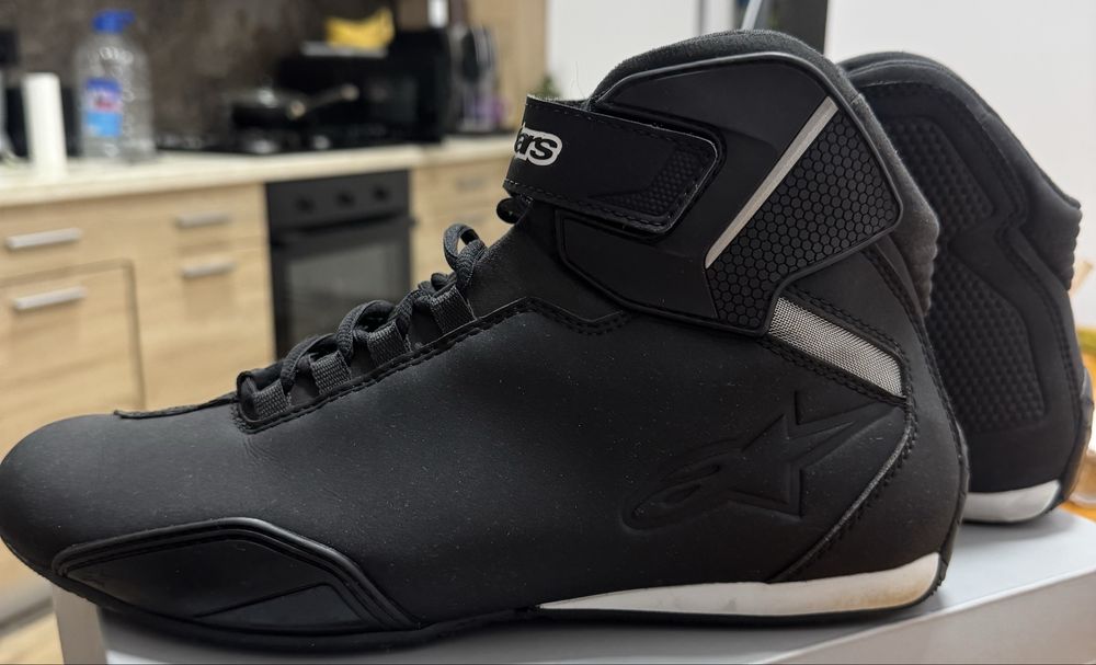 Ghete moto Alpinestars Sektor