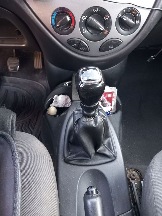 VÂND URGENT Ford Focus toate reviziile făcute la timp