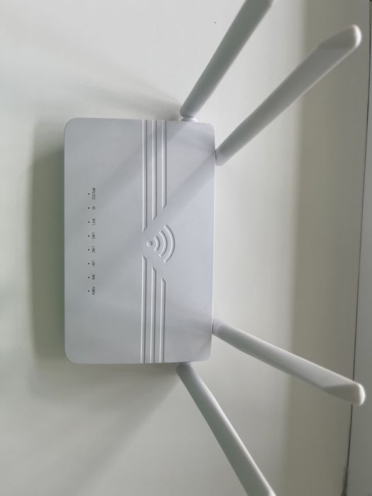 Продаю НОВЫЙ WIFI Роутер