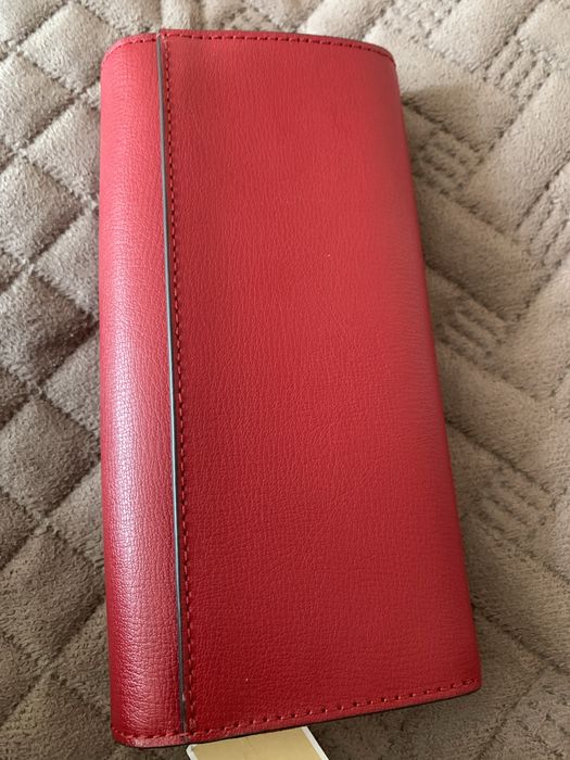 Продам кошелек фирменный