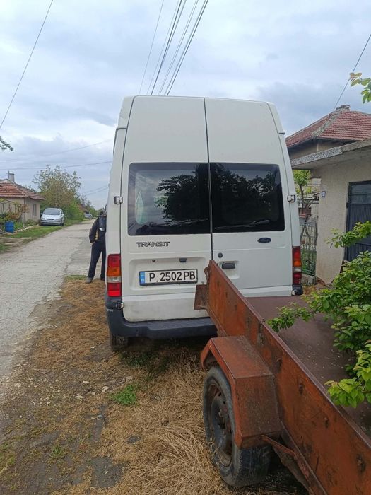Продава се Форд Транзит 2000