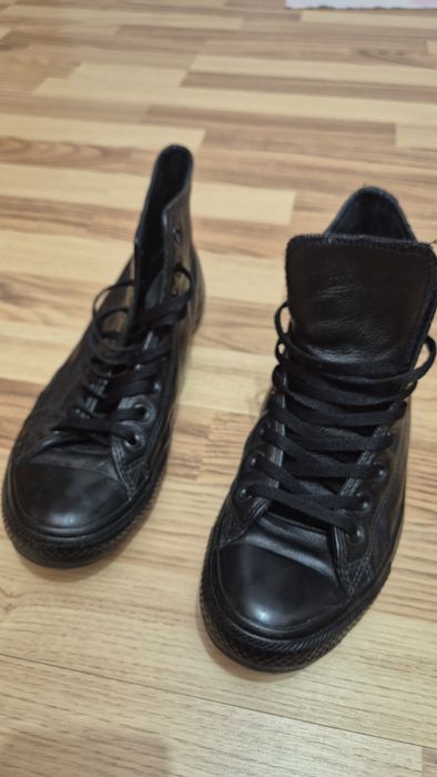 Converse all stars piele