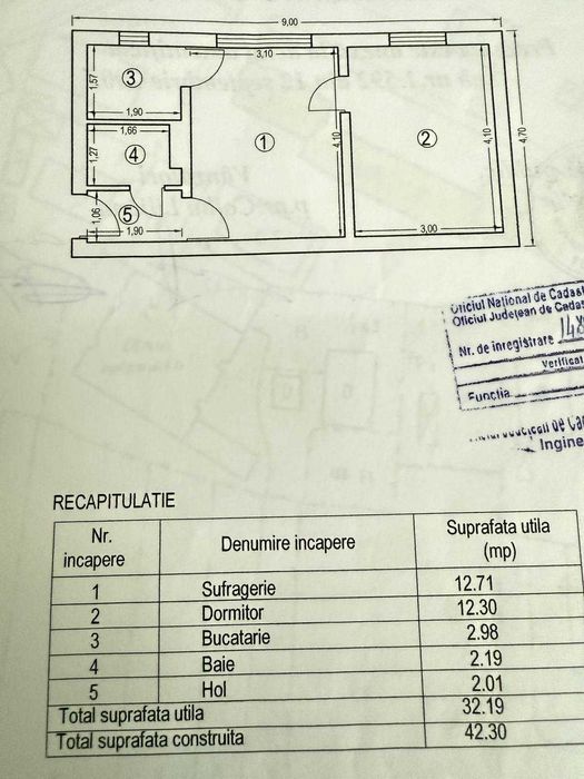 Apartament 2 camere, etaj 1, 32 mp utili, Str. 1 Decembrie – Huși
