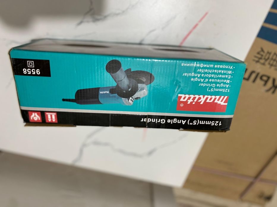 Перфоратор продам новый