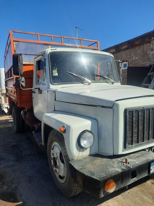 Продам ГАЗ 3307   .
