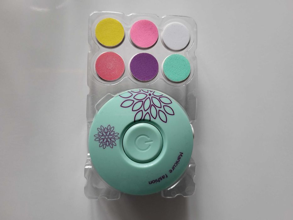 Електрическа пила за нокти, Бебешка/Зелена,розова,бяла 6 приставки