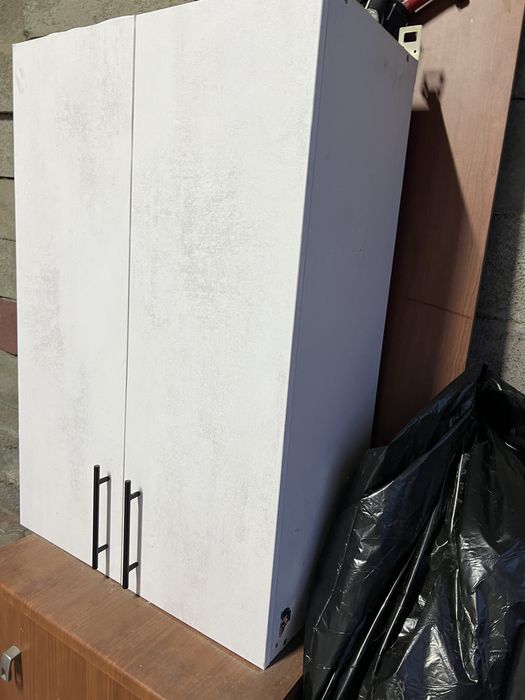 Шкаф навесной в кухню