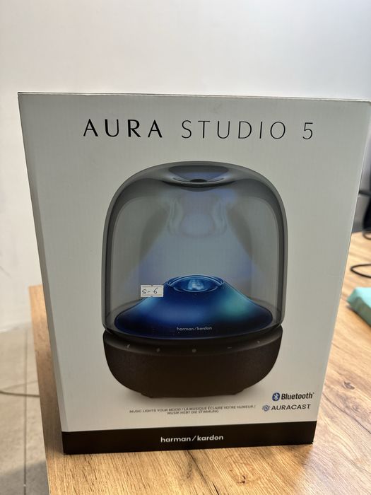 AURA STUDIO 5 черный