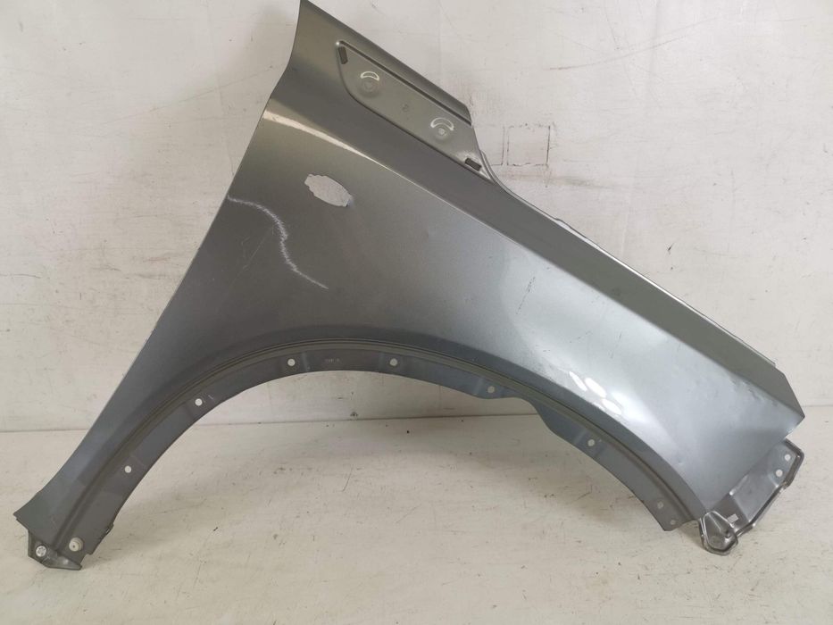 Десен преден калник Сузуки Витара / Suzuki Vitara 2 Оригинален