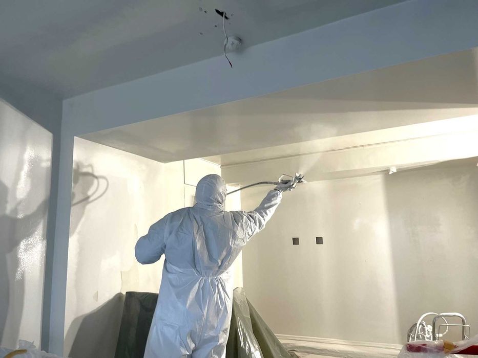 Професионално Боядисване с Латекс, Гипсокартон и Шпакловка