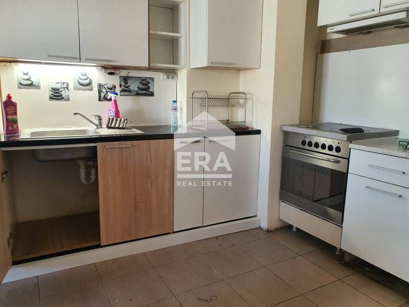 Дава се под наем Четиристаен апартамент в Варна, Трошево - 120 кв.м за 510 € - Снимка #6