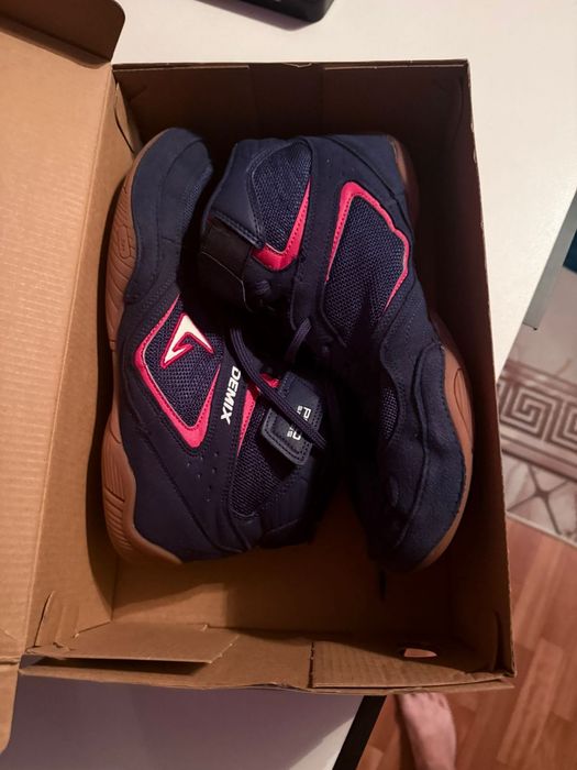 Продам борцовки в отличном состоянии