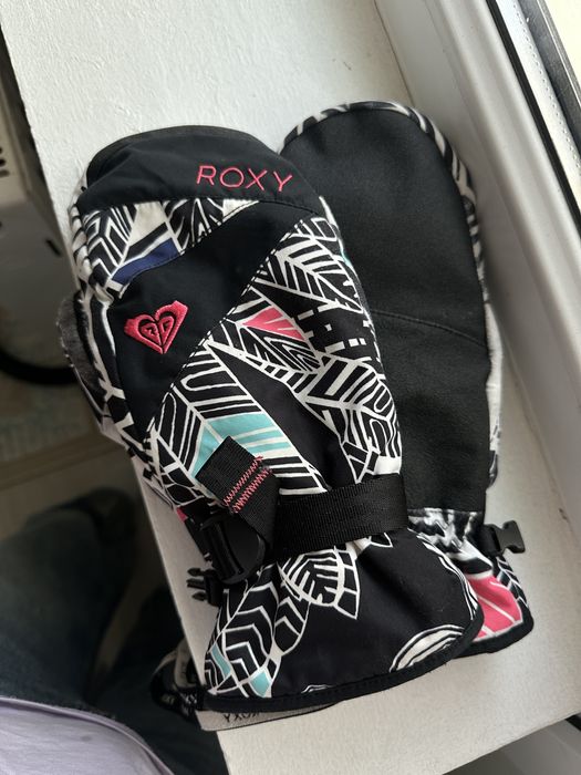 Продам варежки roxy для сноуборд