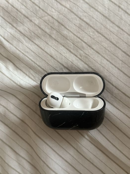 Airpods pro без одного наушника