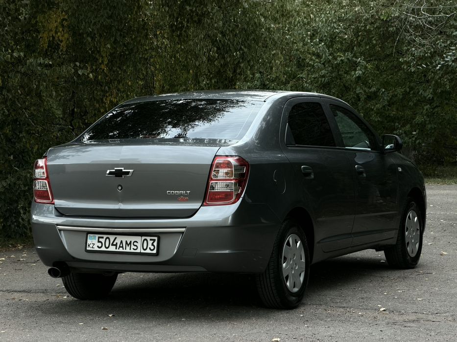 Chevrolet Cobalt 2025 года