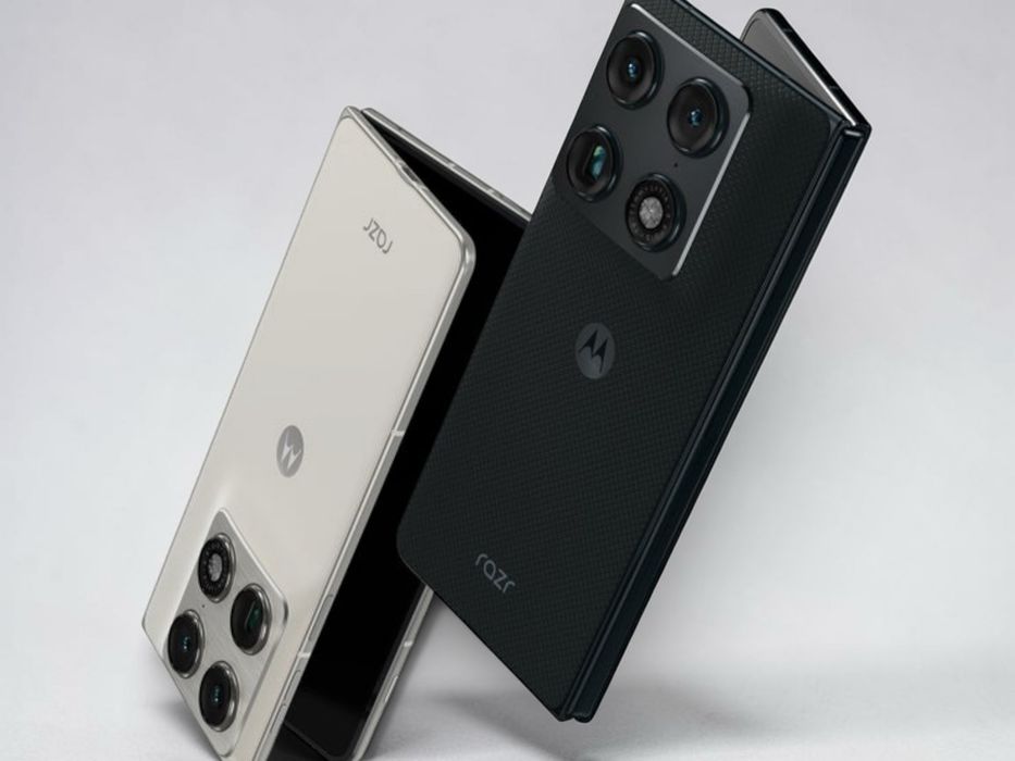 Motorola Razr Fold 5G 16RAM 512GB ЧИСТО НОВ! Неразпечатан! 2г. Гаранция!
