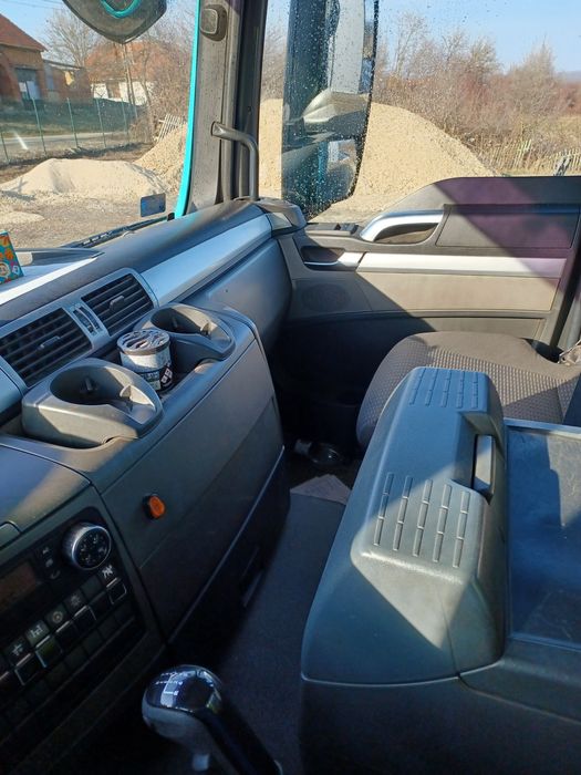 Vând camion MAN TGS 18.400 basculabil 3 părți