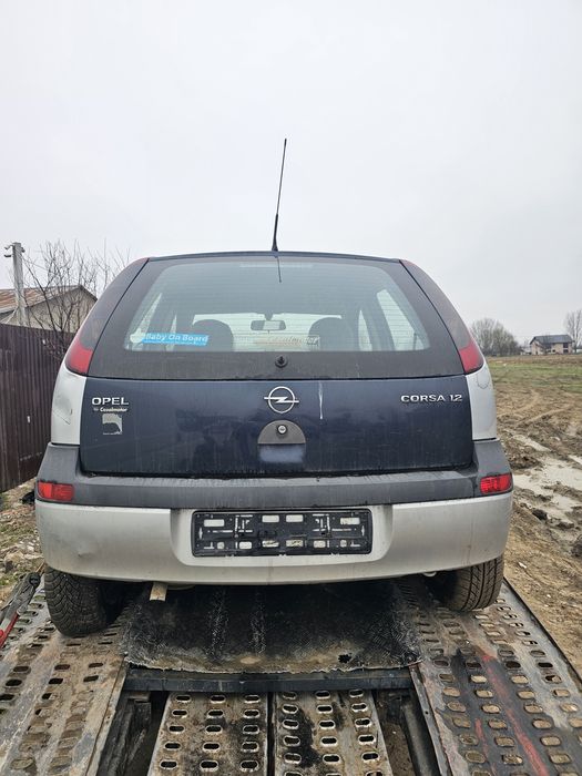 Haion Haion Portbagaj cu Luneta Geam Sticla Opel Corsa C 2000 - 2006