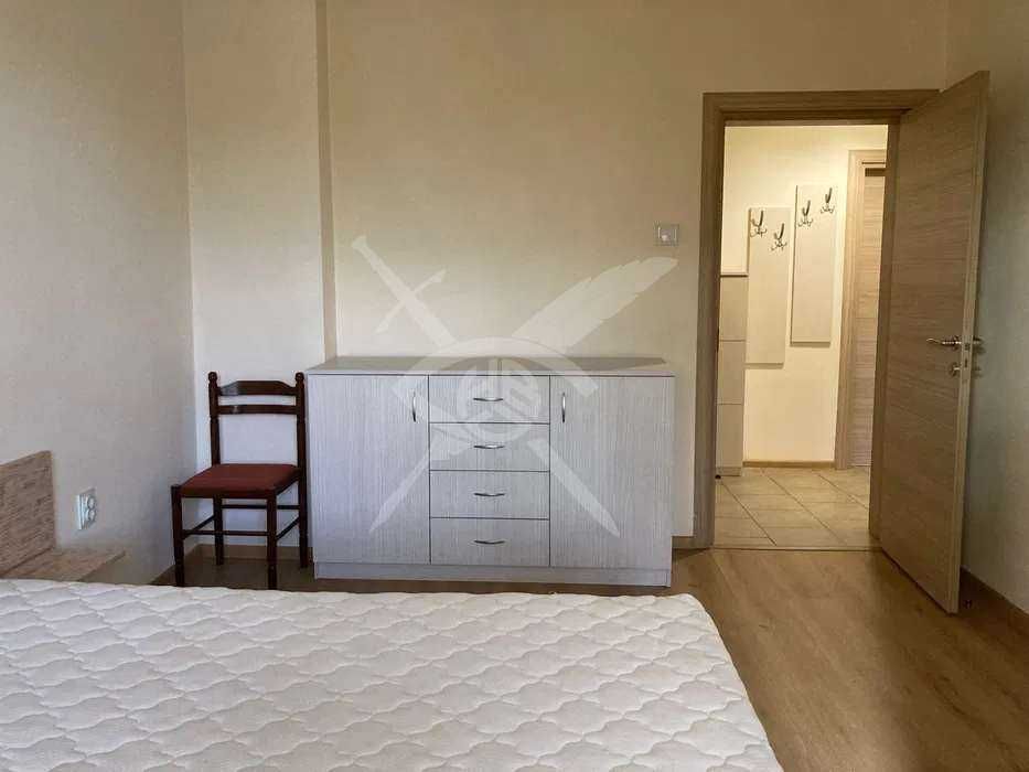 Тристаен апартамент - кв. Гагарин - 11400731