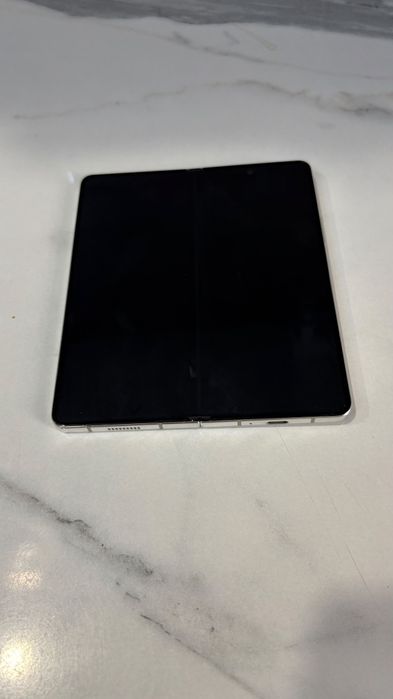 Samsung Galaxy Z fold 5