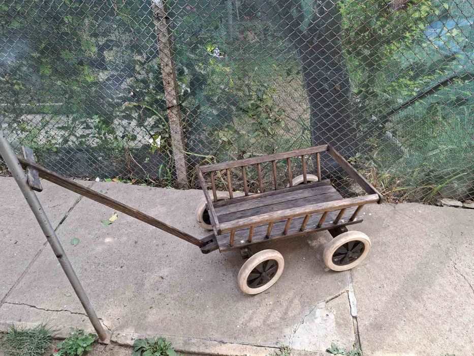 Градинска количка