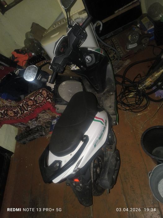 продаеться мопед в хорошем состояние