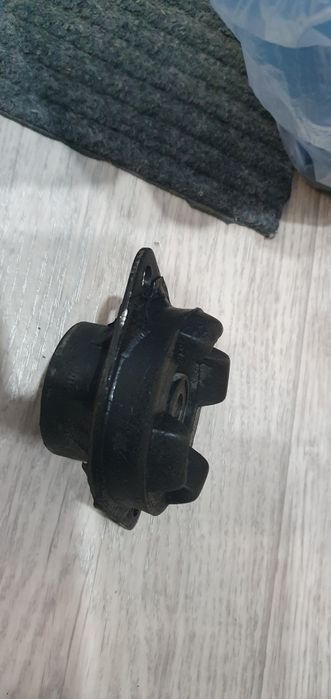 Запчасти на ауди 80 Б4