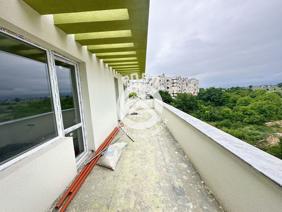 Продава се Тристаен апартамент в Пловдив, Христо Смирненски - 119 кв.м за 1093 €/кв.м - Снимка #10