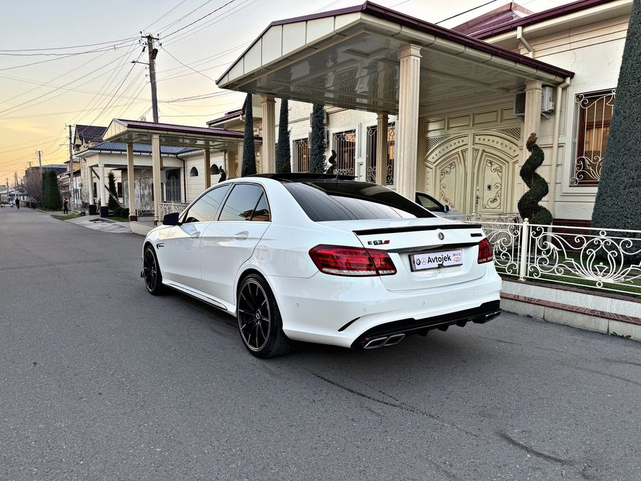 Mersedes AMG E63 Body Kit Состаяние Зор 2010 Йил Официальный