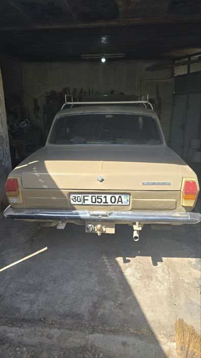 Продаётся Волга 2410