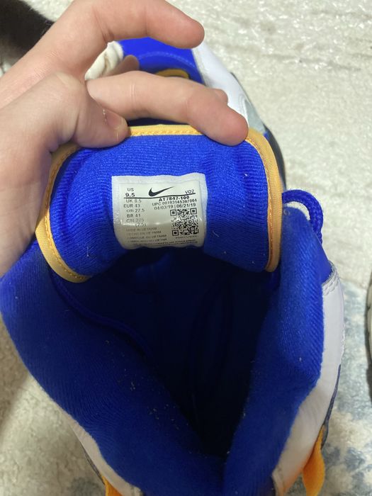 Продам оригинальные кроссовки найк