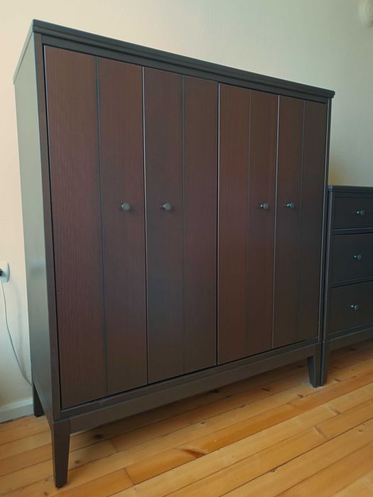 IKEA IDANÄS шкаф със сгъваеми врати, 121x135 см и скрин с 6 шкафчета, 162x95 см