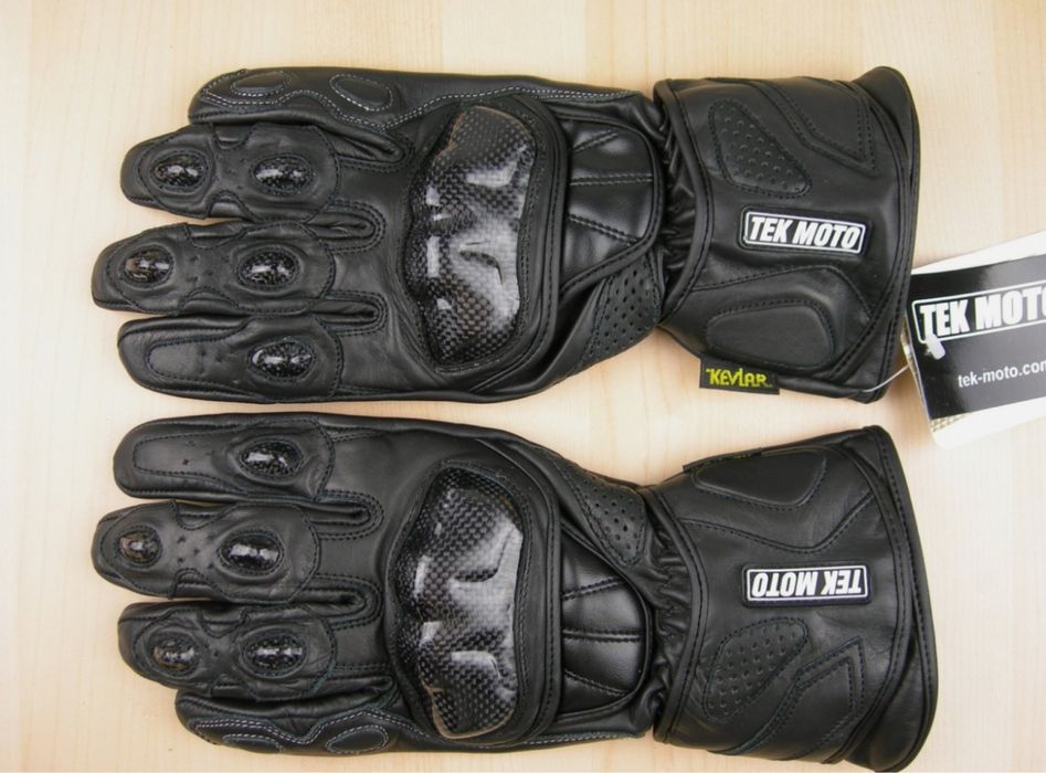 мото ботинки Dainese /перчатки tekmoto